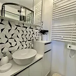 Appartement Duplex Proche Gare Commerce *