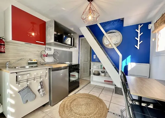 Duplex Proche Gare Commerce Апартаменти